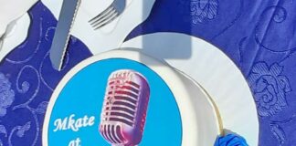 GOOD GESTURE: Best ‘Mkate’ in Town marks ‘birthday’ in broadcasting