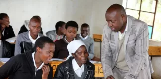 Officer encourages residents to embrace adult education