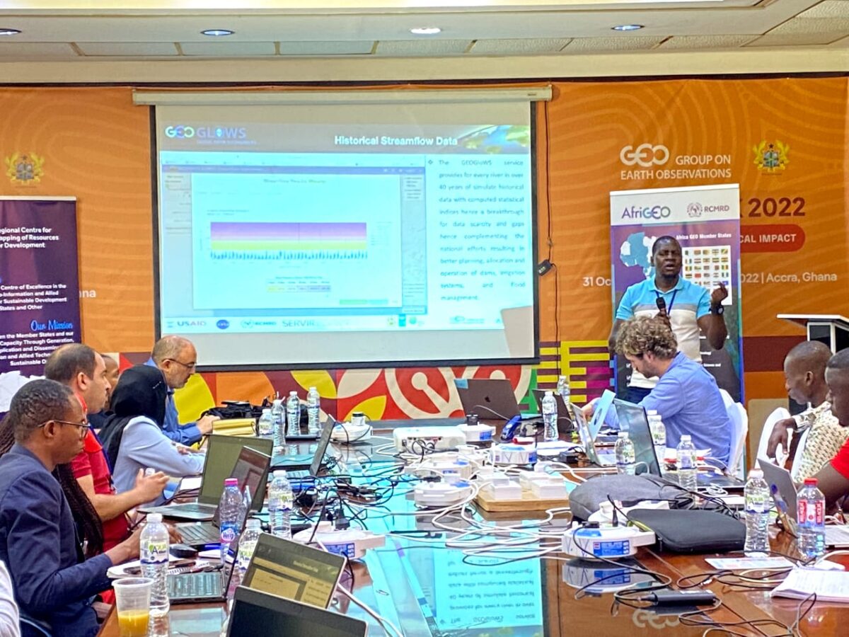 Delegates being trained on Tool Highlight of SERVIR-ESA by Calvince Wara. PHOTO/GEO.