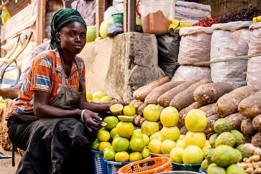 Women in Trade: Solving intra-African entrepreneurship puzzle An African woman trader selling her products. PHOTO/Unsplash.