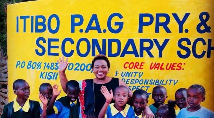 All’s Not Lost: Bailing students and staff out of stress Edinah Kangwana MBS, MHC., having a light moment with pupils at Itibo P.A.G Primary and Junior Secondary School recently. As a mental health and wellness champion, she has been on a mission to empower young people on matters mental health, personal development and related matters of interest. PHOTO/Courtesy.